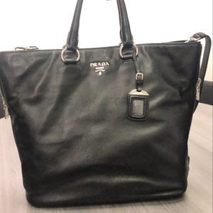 PRADA Zipper Leather TOTE with silver hardware